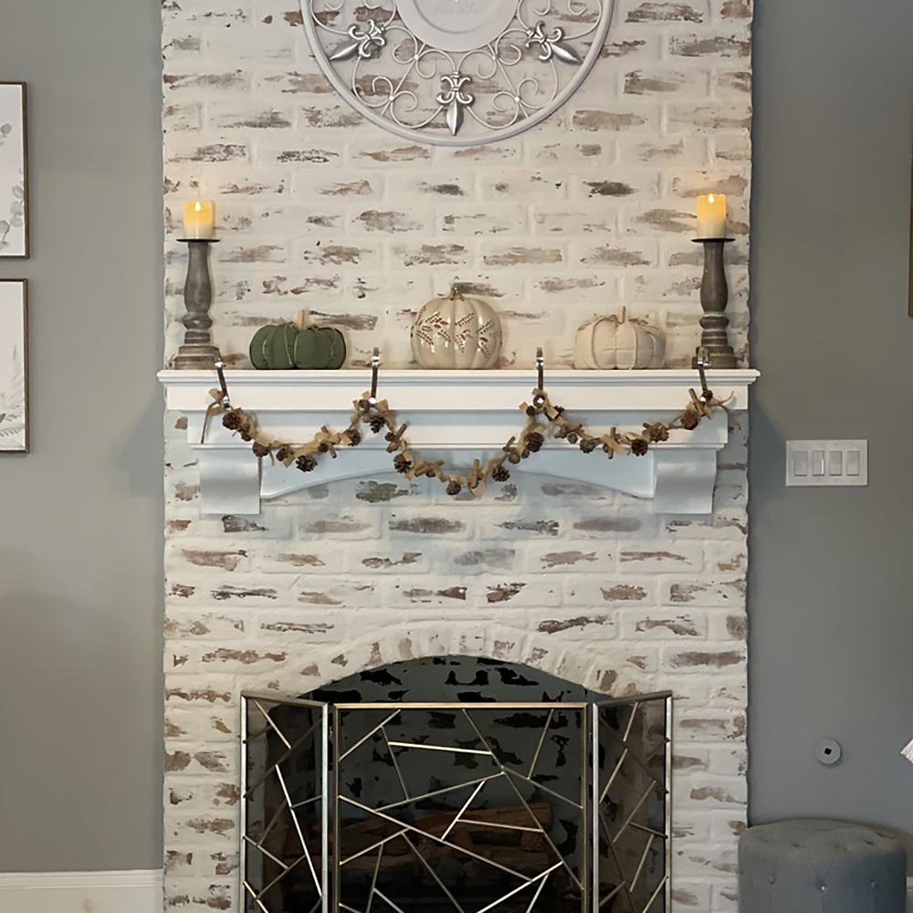Salem Wood Mantel Shelf in White Paint